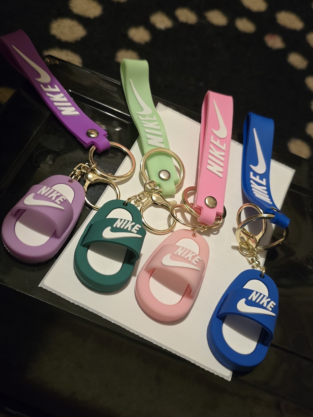 Nike  Mini Slide Keychains - Picture 3 of 4